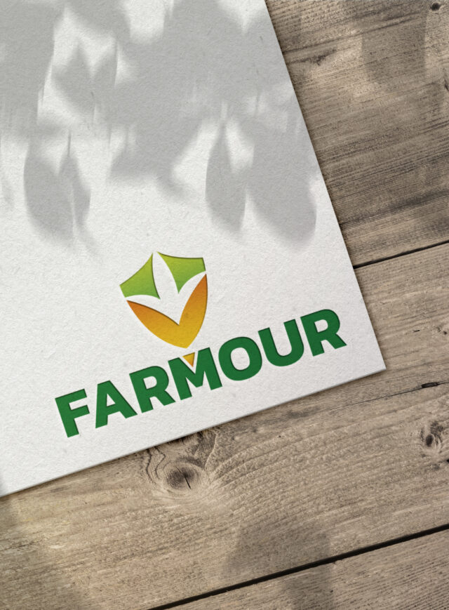 farmour logo potrait